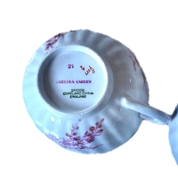 2 Spode Chelsea Garden Tea Cups Lot of 2 Trim Footed Handle EUC - Picture 7 of 12